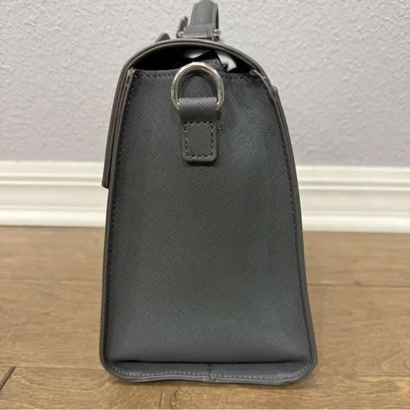 Used Once! Loungefly Star Wars Sabine Spray Paint Handbag - BoxLunch Exclusive - Picture 7 of 10